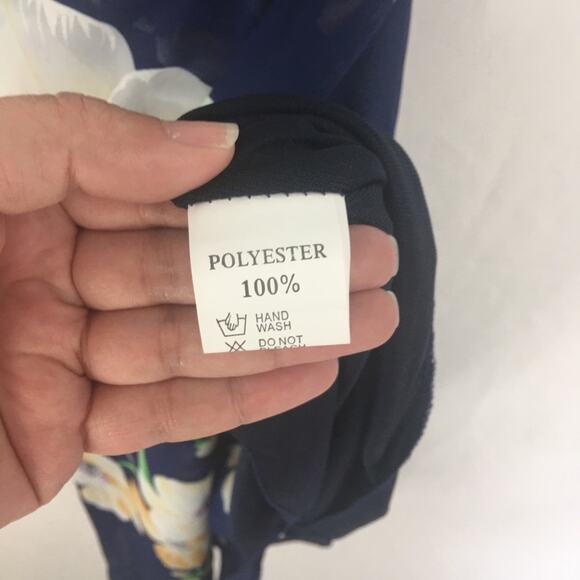 NWT Livagirl Women's Floral Dress Size Large - Picture 6 of 9